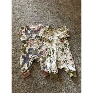 Lot of 2 Tesa Babe floral footless jumpers 0-3 months 100% cotton